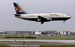 Boeing 737-200 (Canadi>n)