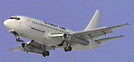 Boeing 737-200 (First Air)