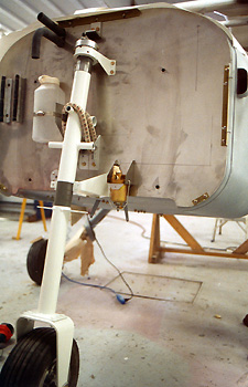 front landing gear assembly