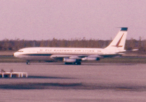 Fly Eastern Air Lines, Boeing 720, Dorval