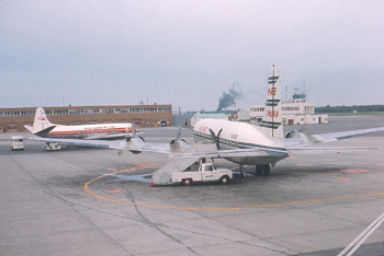 Vickers Viscount (TCA), DC-6 "Sunliner" (Northeast)